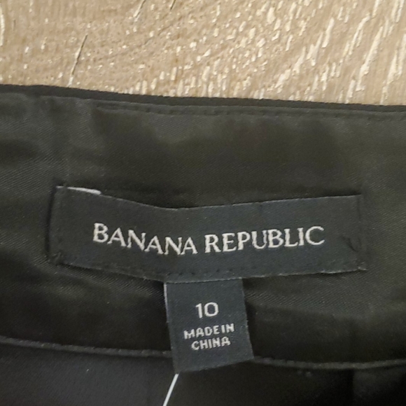 Black Banana Republic maxi skirt with side slit - Picture 14 of 16